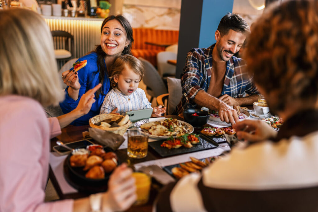 A Food Lover’s Guide to Windsor Great Park: Discovering Newport News’ Tastiest Neighborhood Eats